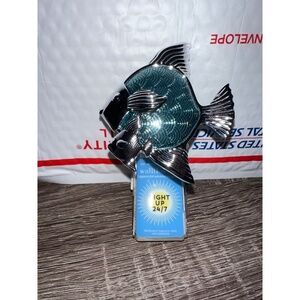 Bath and Body Works Blue Fish Wallflower Plug